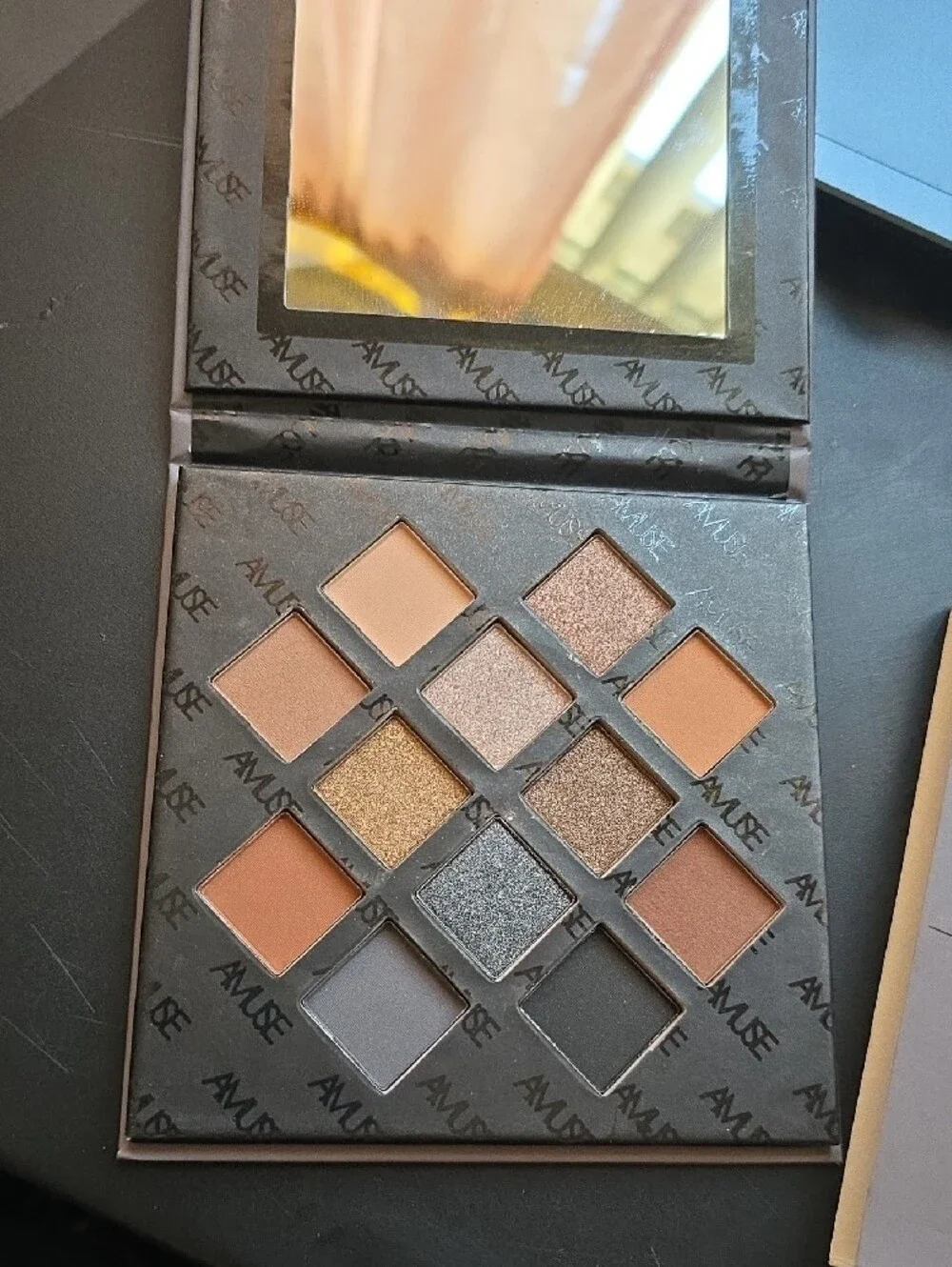 Amuse Professional Smoke & Mirrors 12-Color Eyeshadow Palette